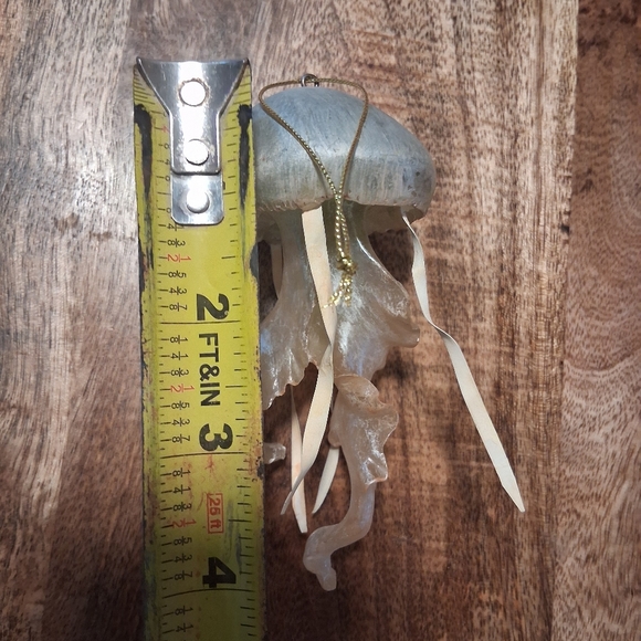 Jellyfish Christmas Hanging Ornament - Picture 9 of 9